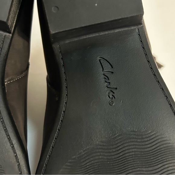 Clarks Ultimate Comfort Collection Brown Leather Ankle Boots - 8.5M - Picture 10 of 16